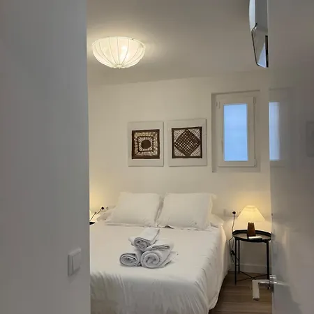 Forum Apartment *